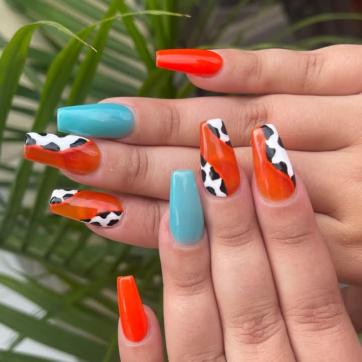 black framed eyeglasses